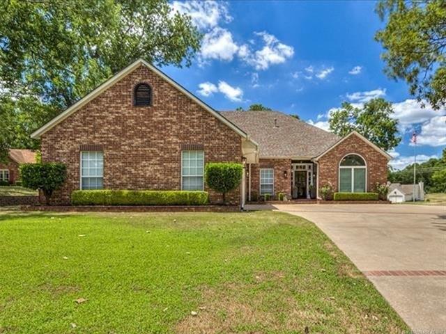 S 1st St, Jenks, OK 74037