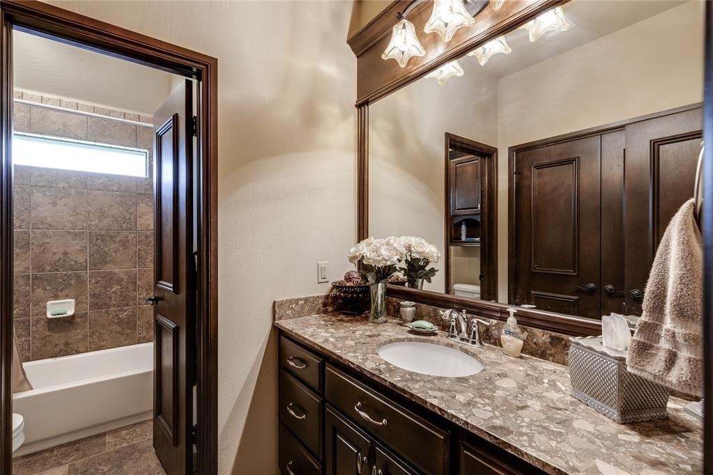 Nw 120th St, Oklahoma City, OK 73162