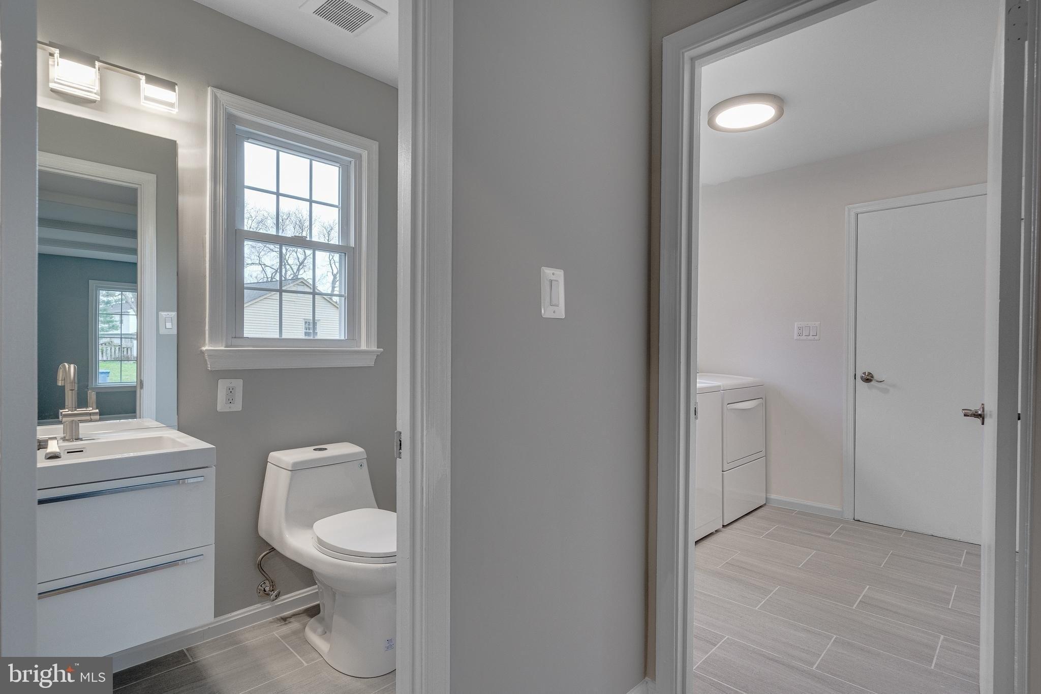 Lake Pleasant Dr, Springfield, VA 22153