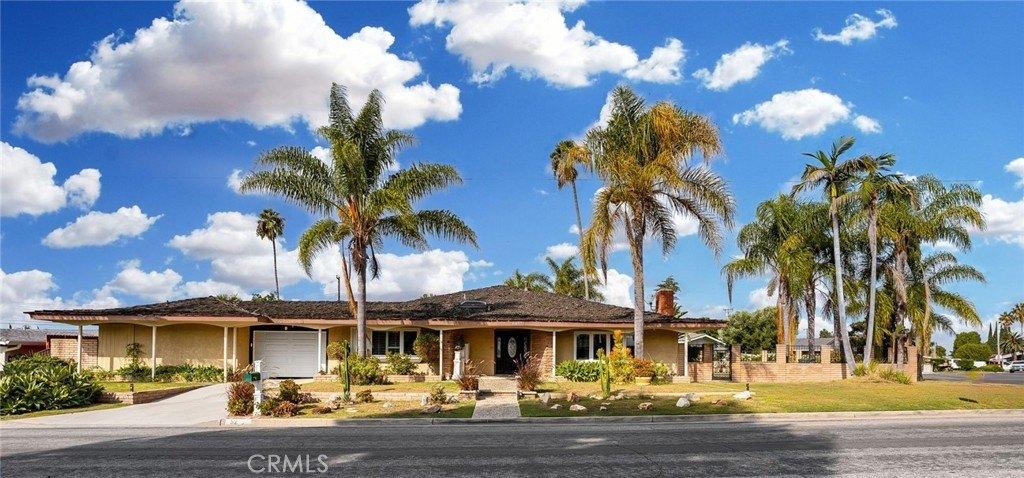 Kenwood Ave, Buena Park, CA 90621