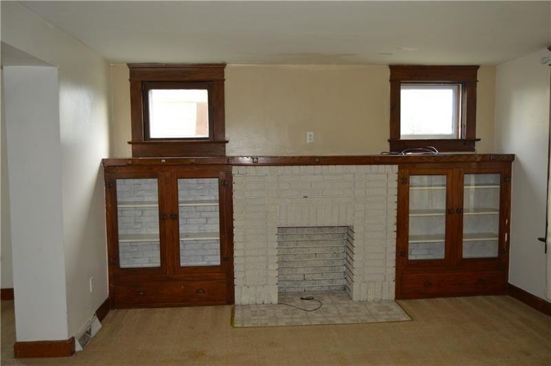 Highland Ave, New Castle, PA 16105