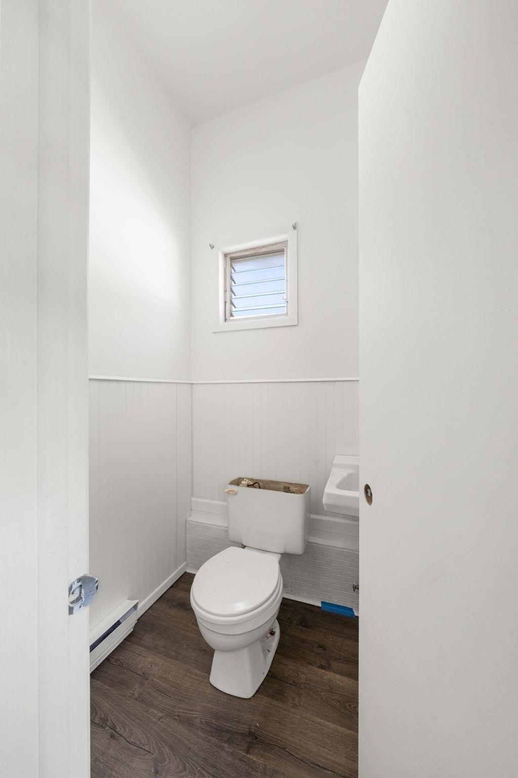 E Tampa Ave, Villas, NJ 08251