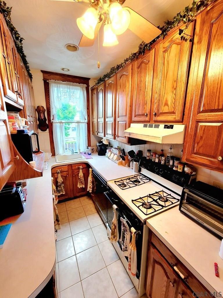 Cypress Ave, Johnstown, PA 15902