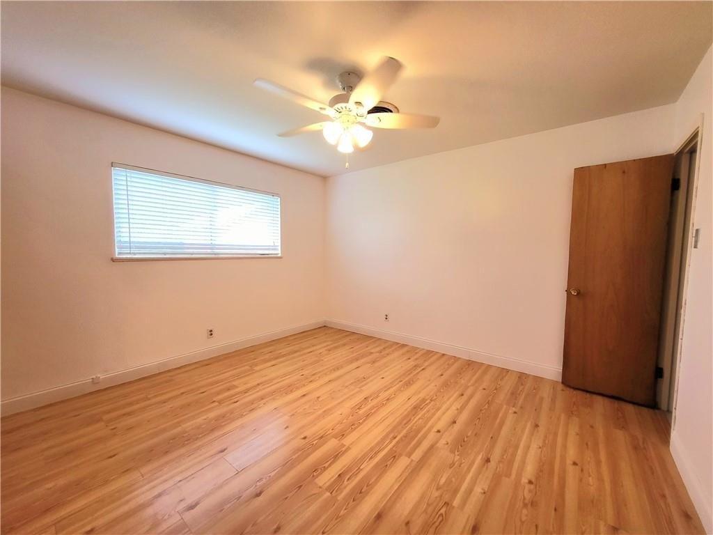 Wren Ln, Beeville, TX 78102