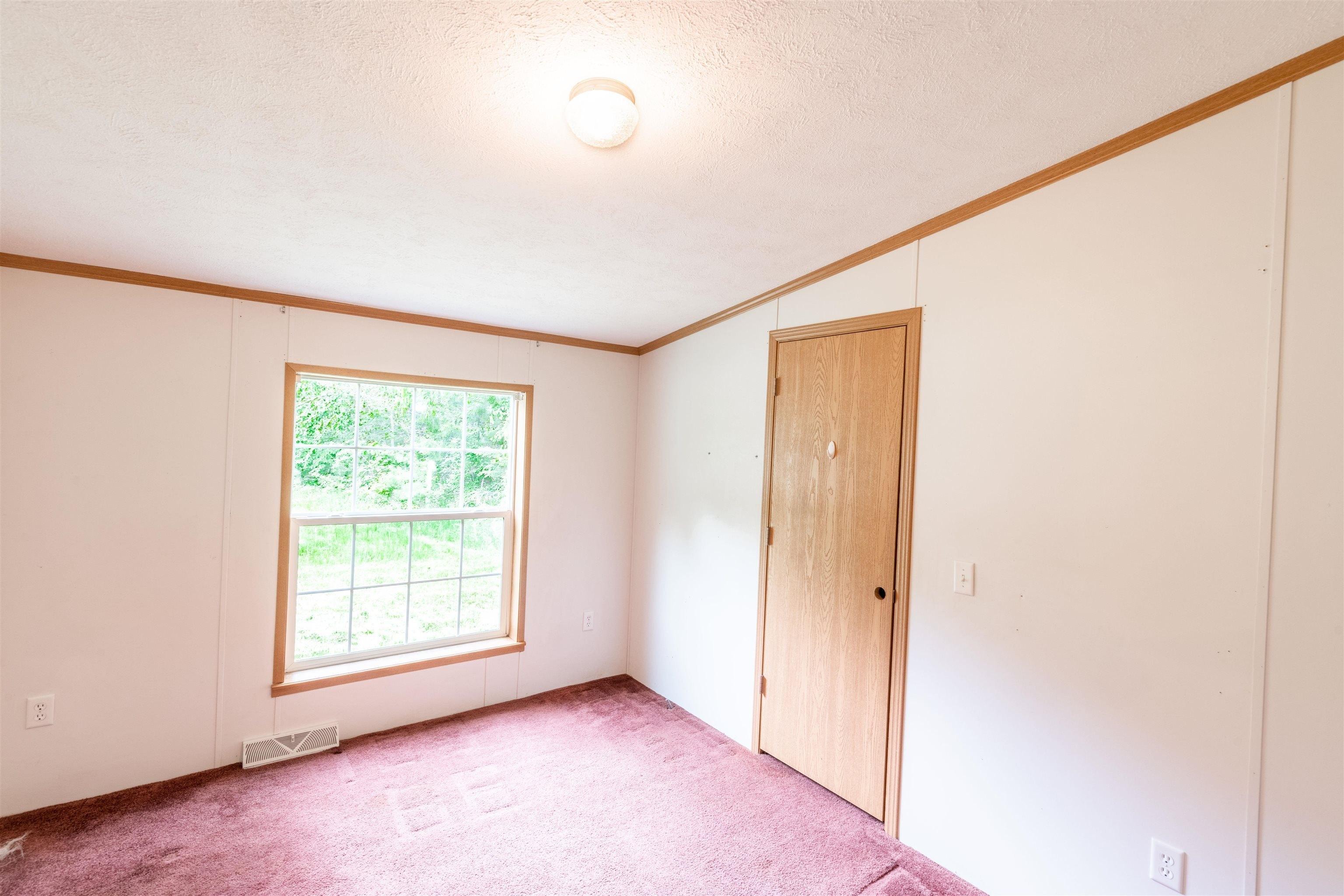 Lime Kiln Rd, North Haverhill, NH 03774