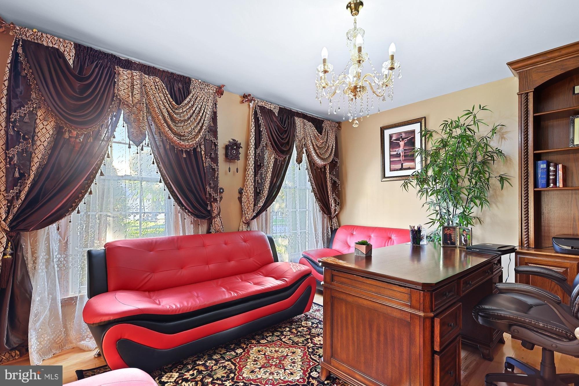 William Dr, Shippensburg, PA 17257