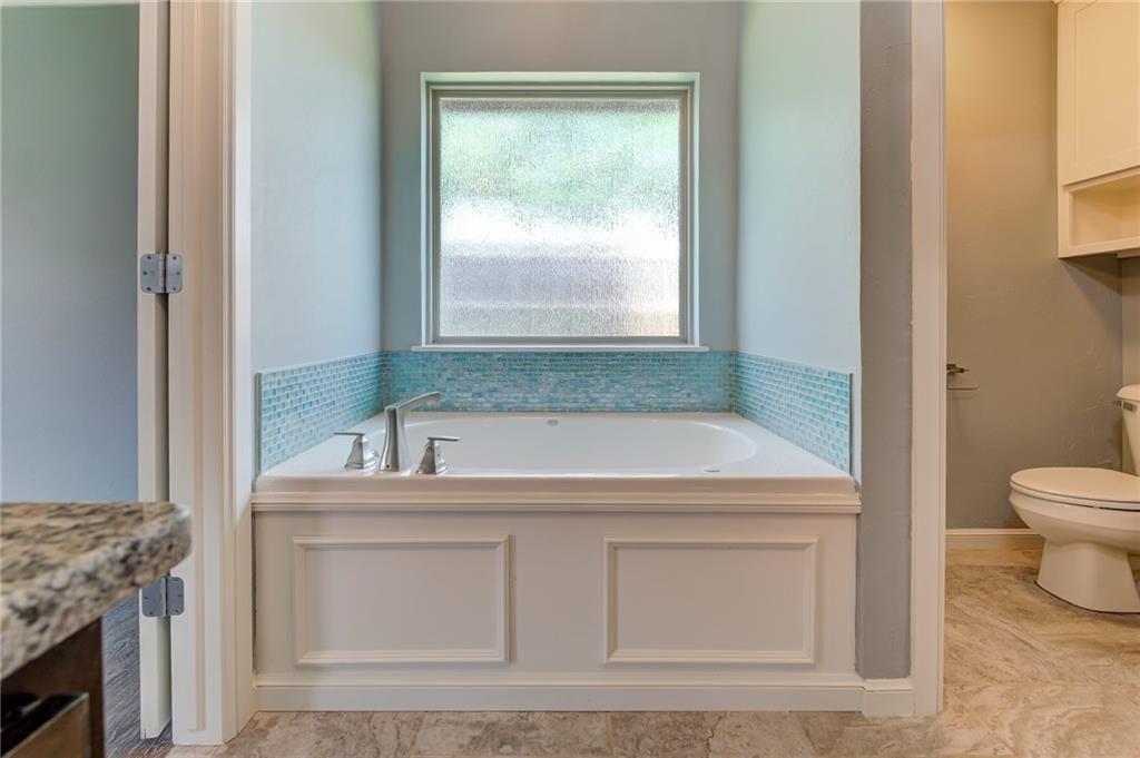 Nw 84th St, Yukon, OK 73099