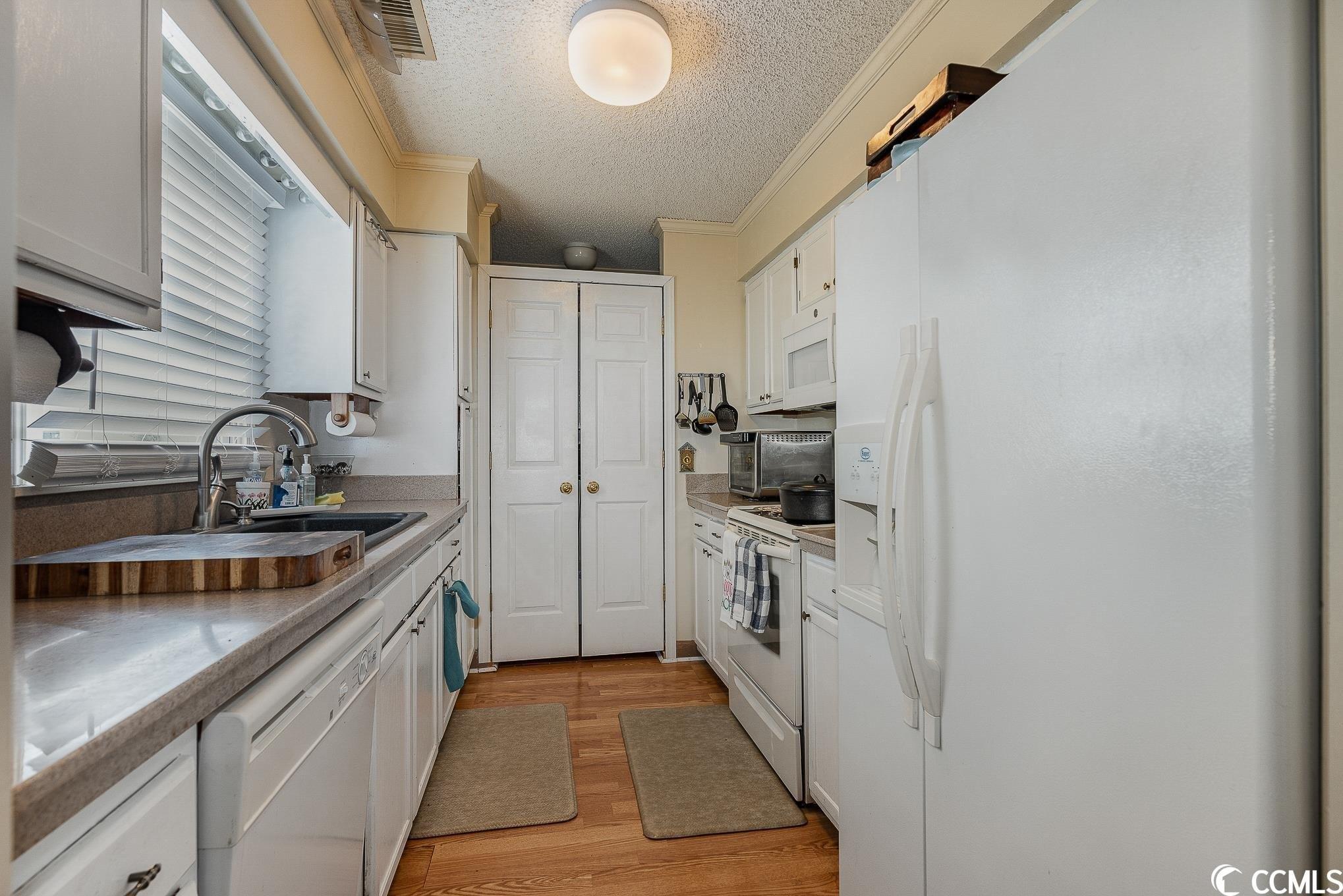 Birch St E, Motley, MN 56466