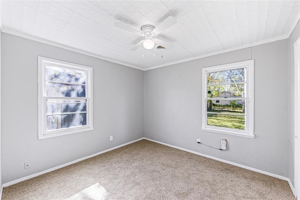 Jana Dr, Fort Worth, TX 76119