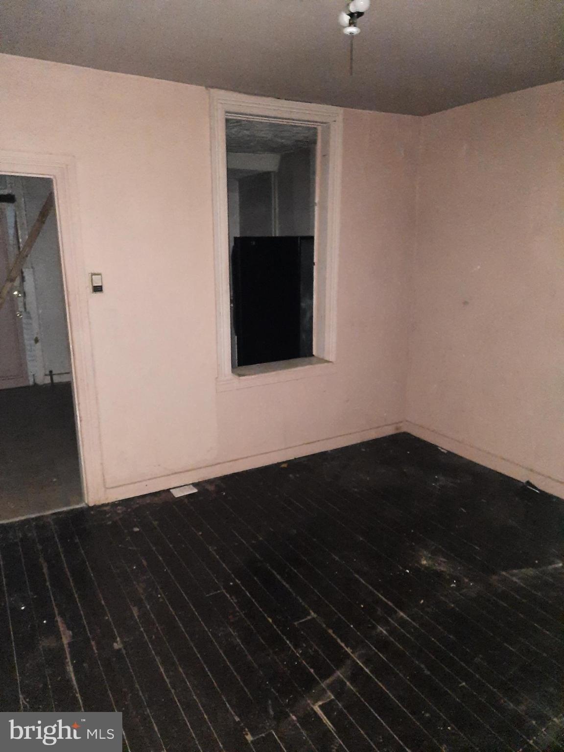 Mckean Ave, Baltimore, MD 21217