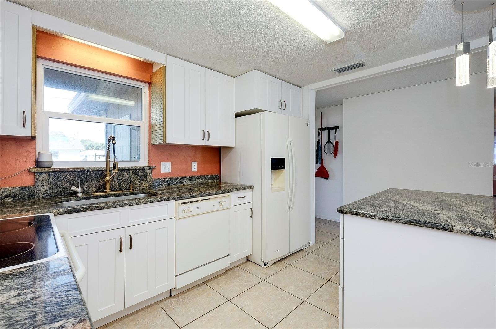 N Quincy Rd, Venice, FL 34293