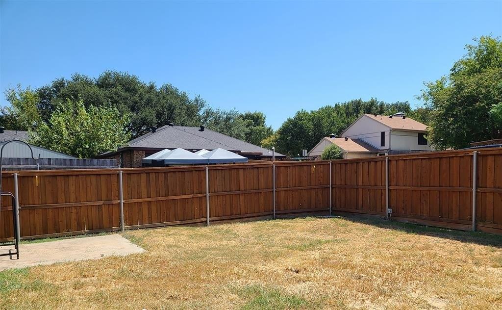 Choctaw Dr, Mesquite, TX 75149