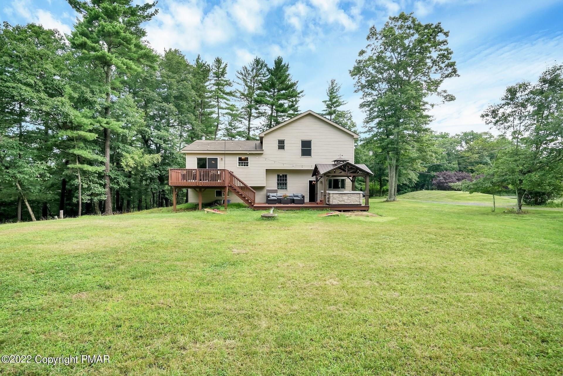Alpine Dr, East Stroudsburg, PA 18302