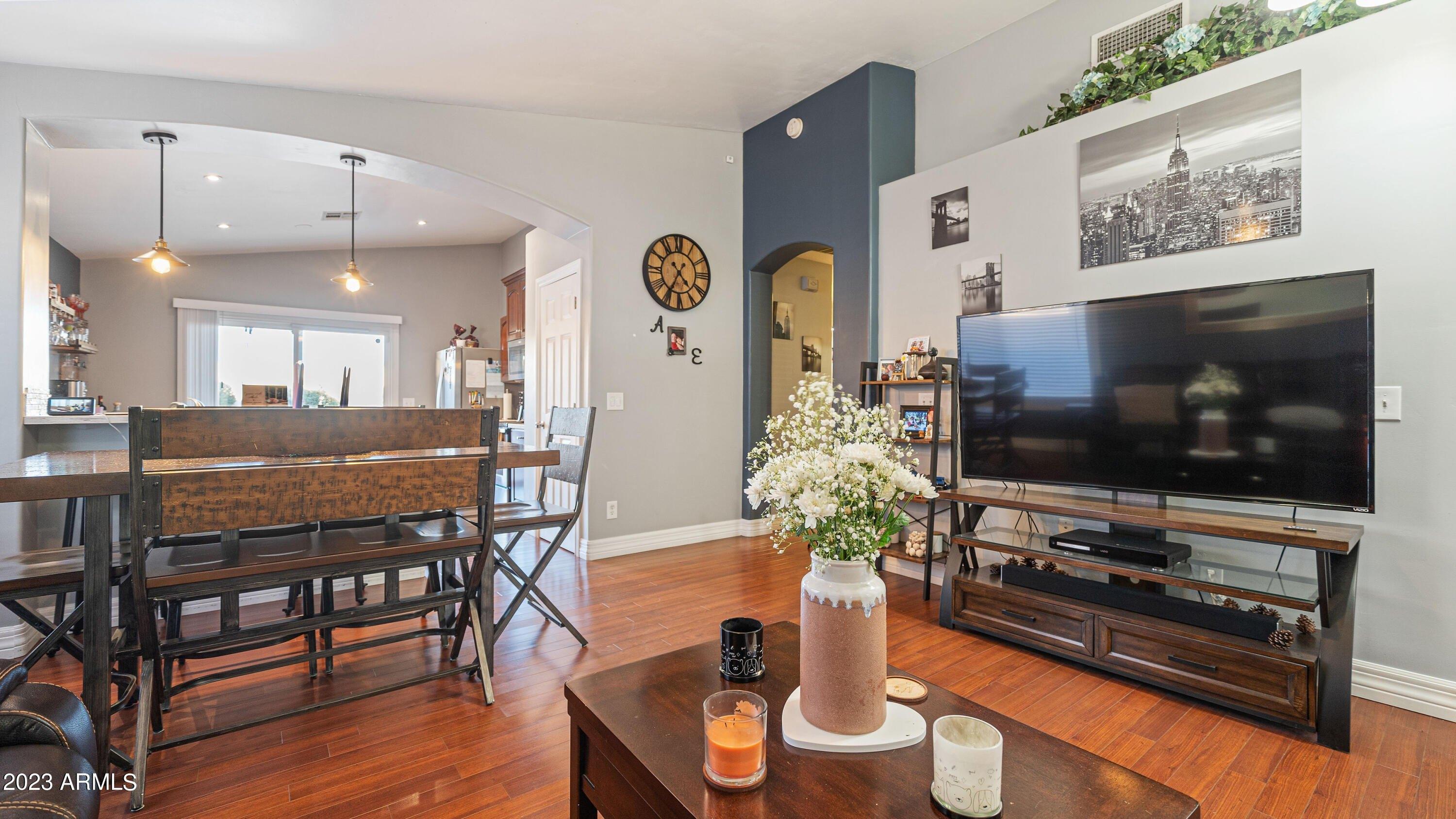 N Windsor, Mesa, AZ 85213