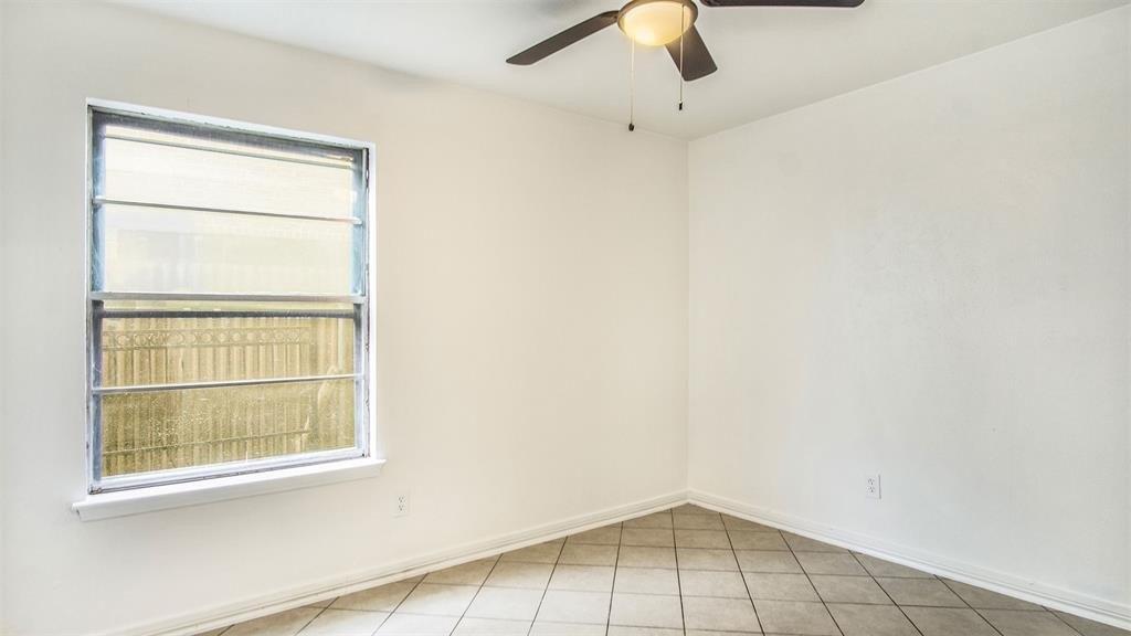 Nw 32nd St, Fort Worth, TX 76106