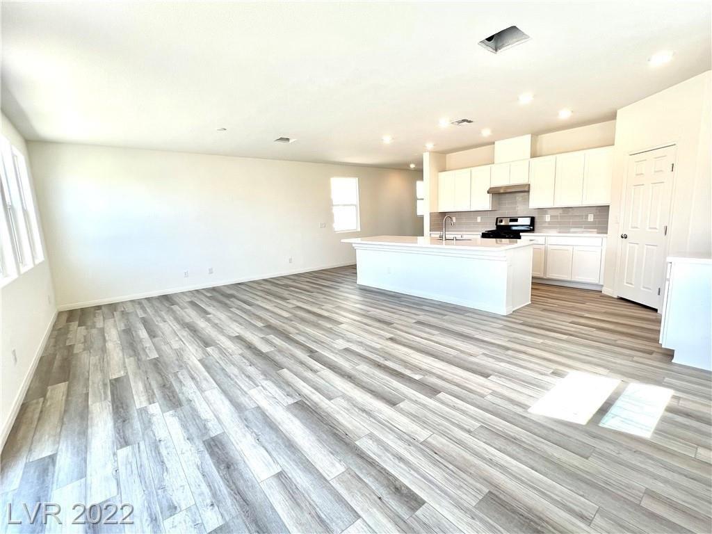 Sand Verbena Ave, Las Vegas, NV 89117