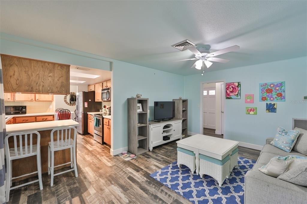 Augusta Blvd, Seminole, FL 33777