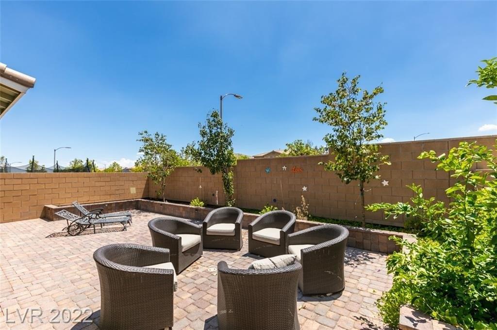Desert Bighorn Ct, Las Vegas, NV 89166