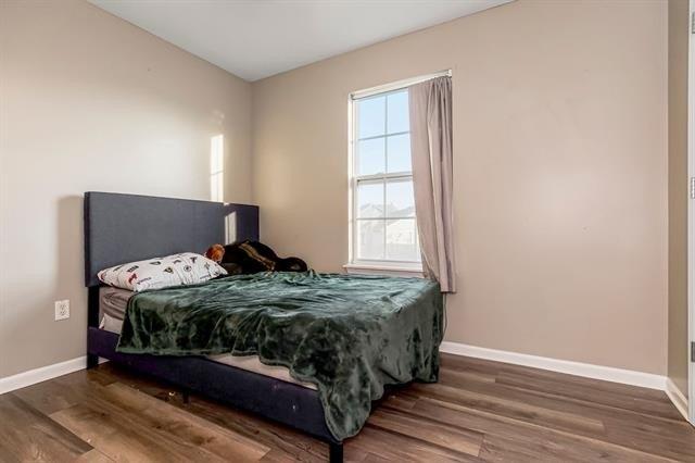 Starbrooke Dr, Louisburg, KS 66053