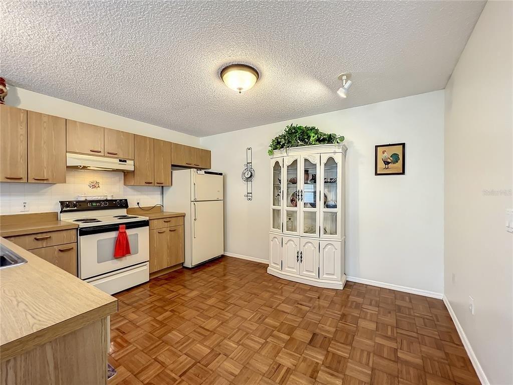 Sonora St, Lady Lake, FL 32159