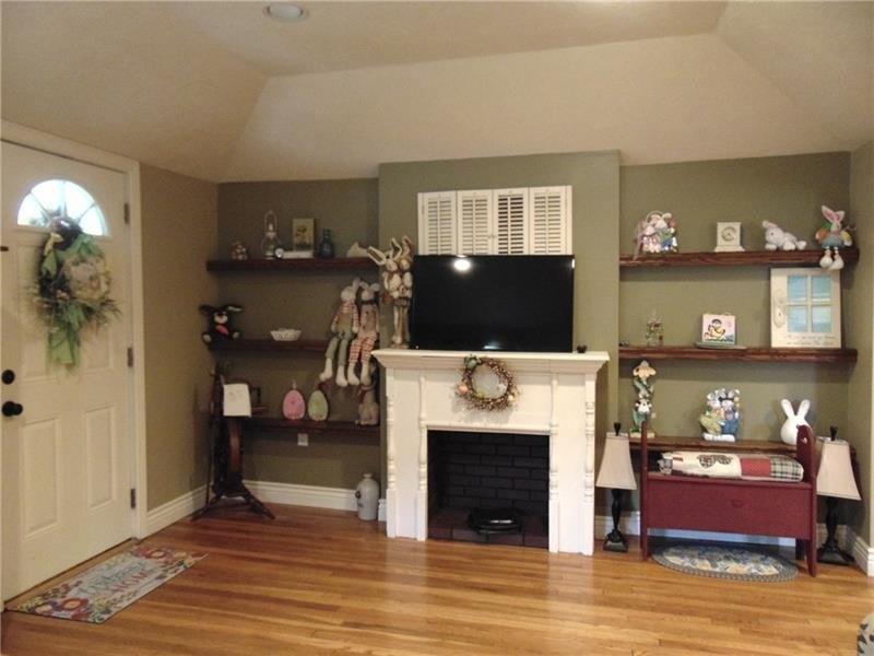 Hopwood Fairchance Rd, Hopwood, PA 15445