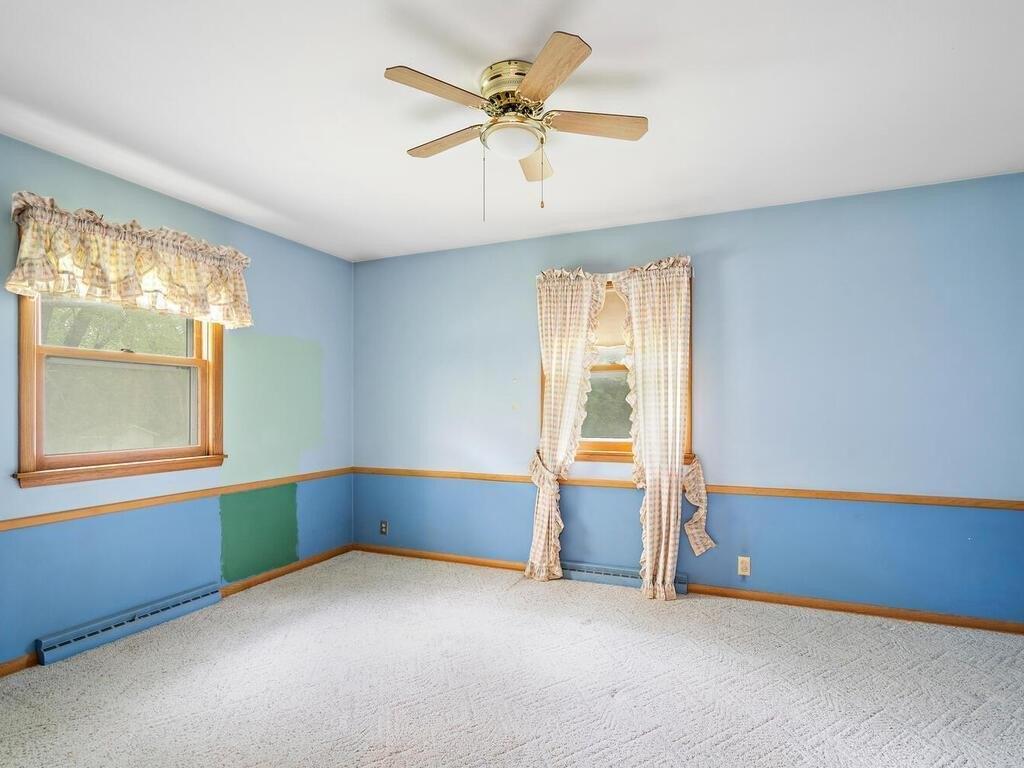 Lone Oak Dr, Hopkins, MN 55305