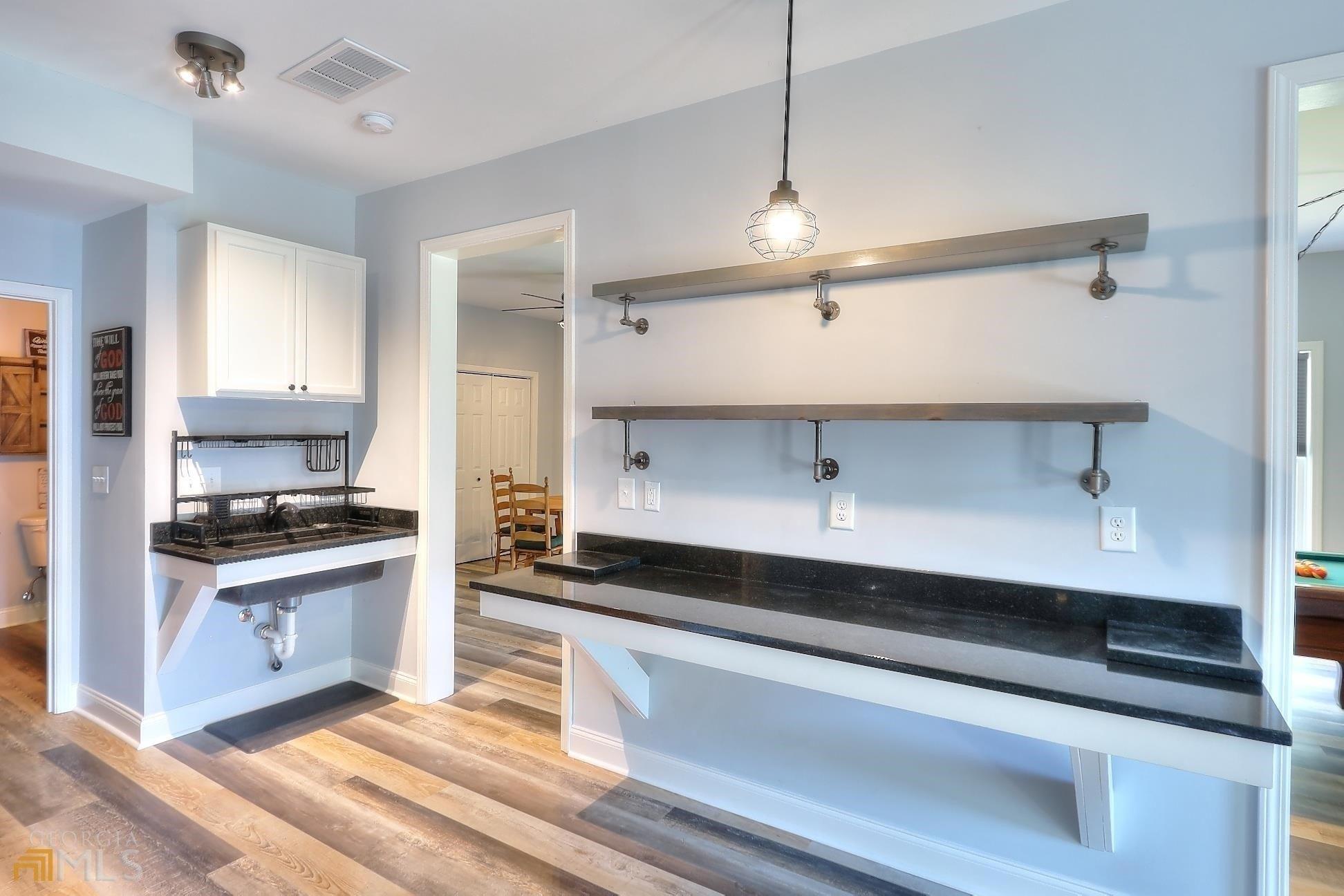 Planters Pl, Loganville, GA 30052