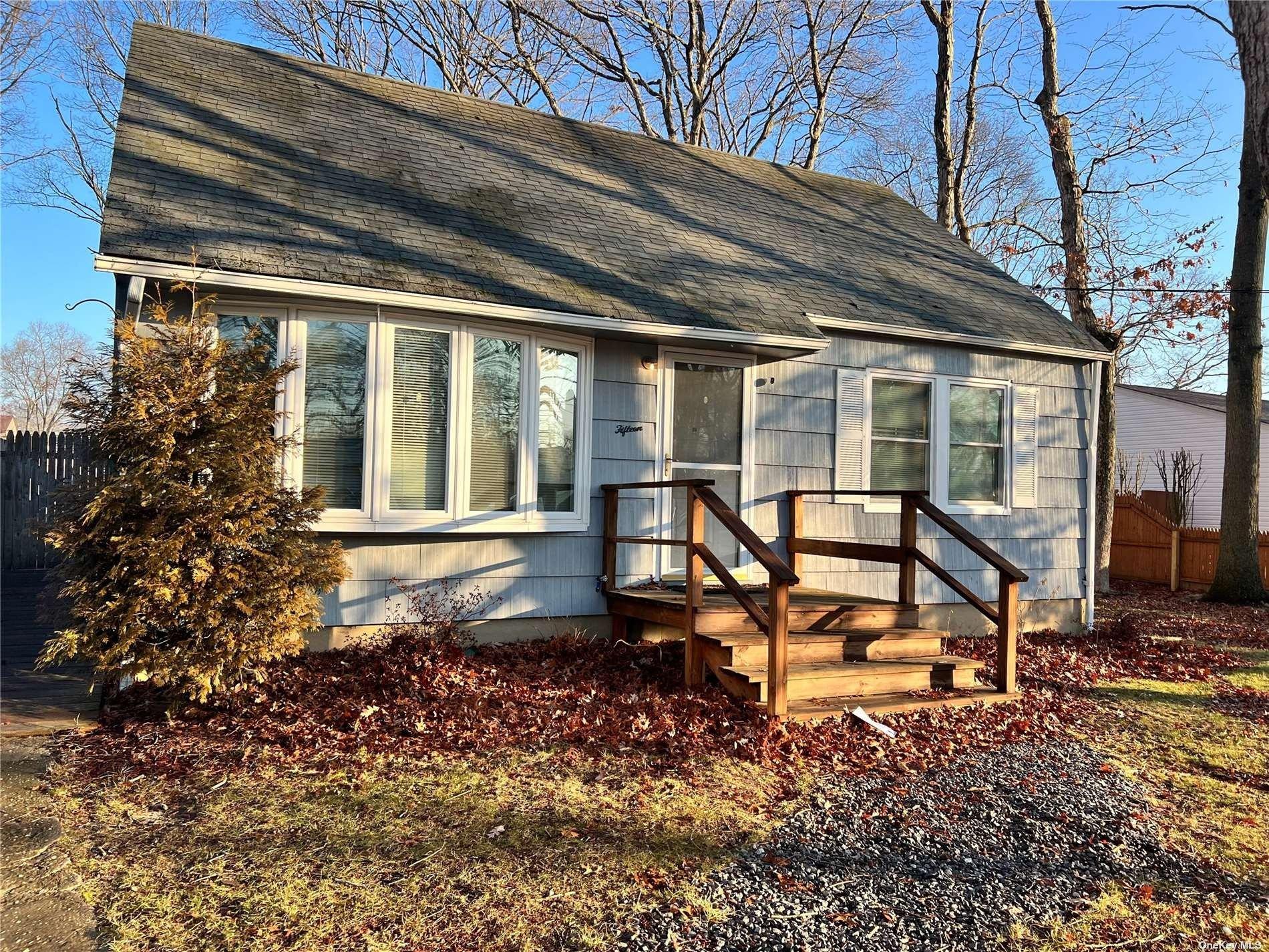 Poncho Dr, Mastic, NY 11950