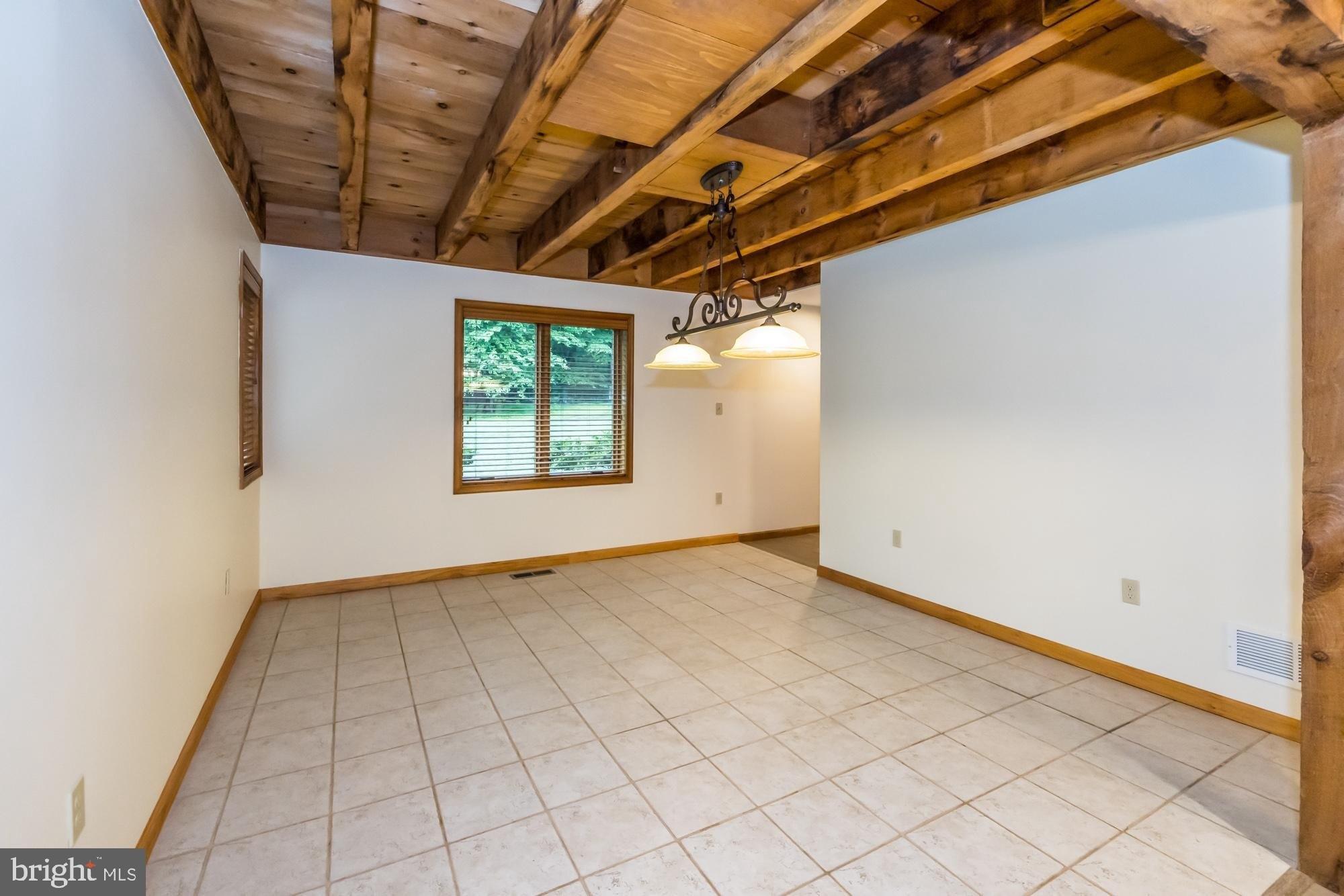 Edges Mill Rd, Downingtown, PA 19335
