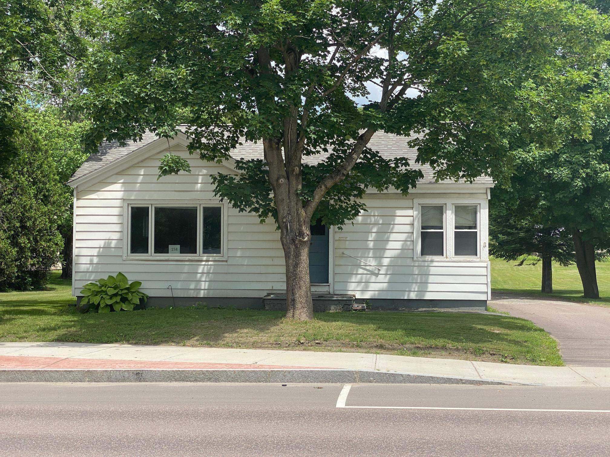 S Main St, Waterbury, VT 05676
