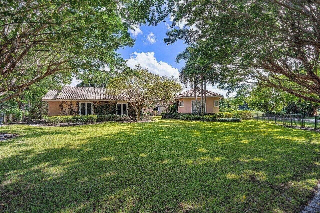 Long Meadow Dr, Wellington, FL 33414