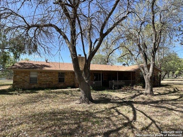 Pulliam Dr, Pleasanton, TX 78064