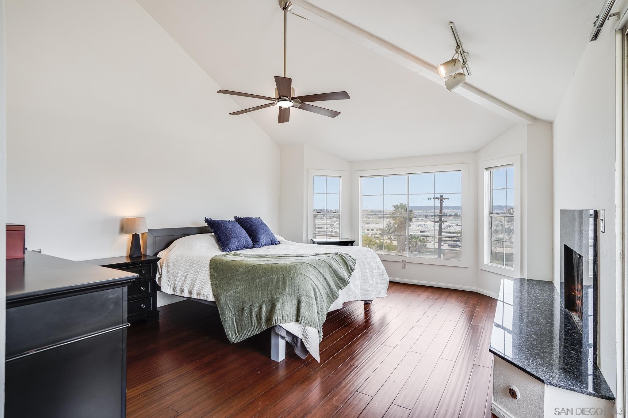 Columbia St, San Diego, CA 92103
