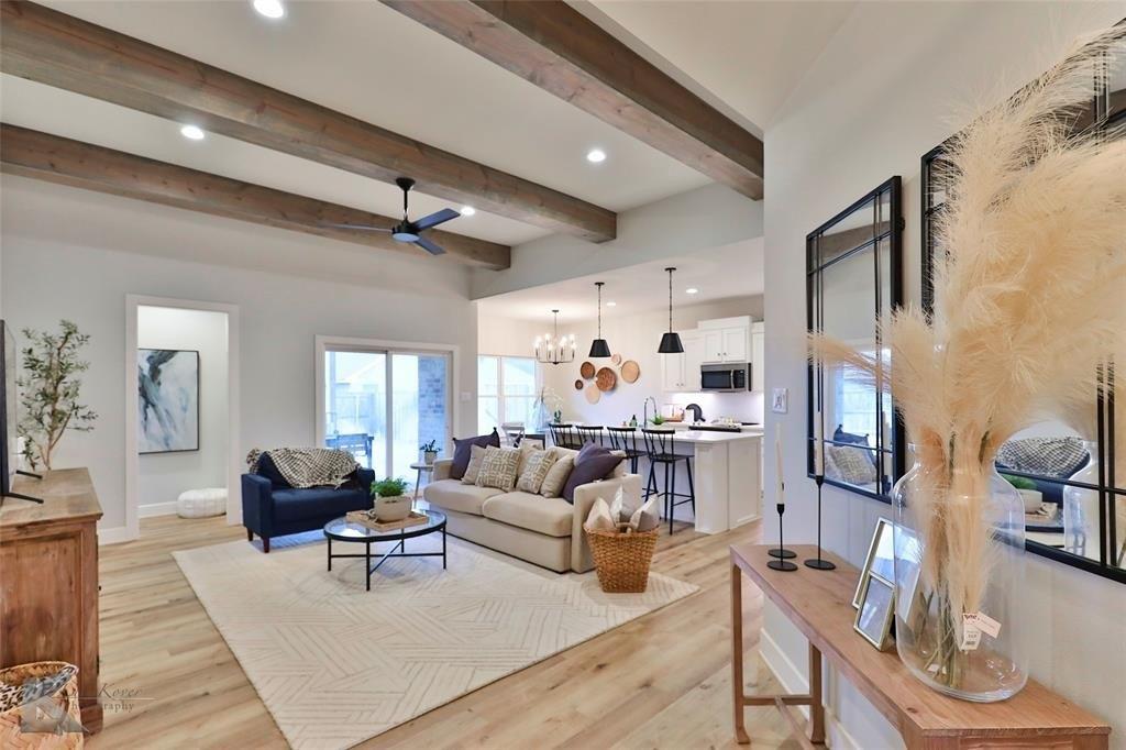 Seals Ln, Abilene, TX 79606