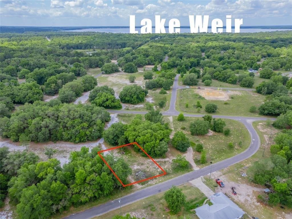 Bay Place Ct, Ocklawaha, FL 32179