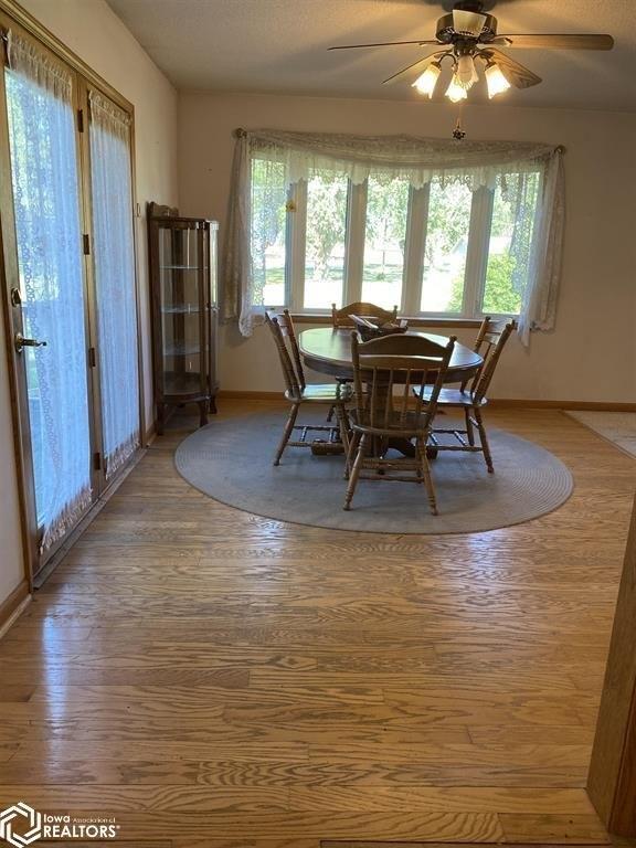 N Palm St, Creston, IA 50801