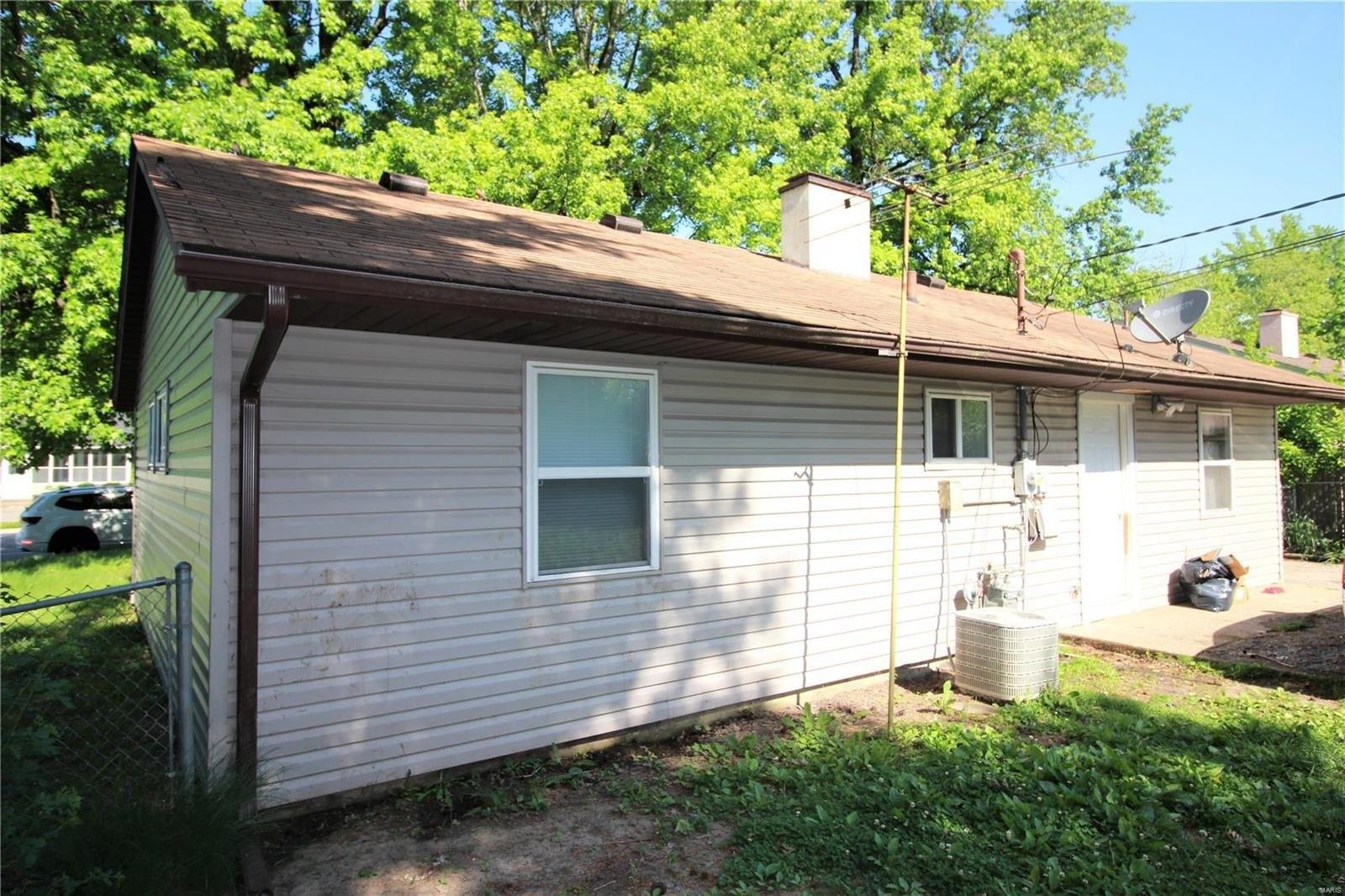 Royal Heights Rd, Belleville, IL 62226