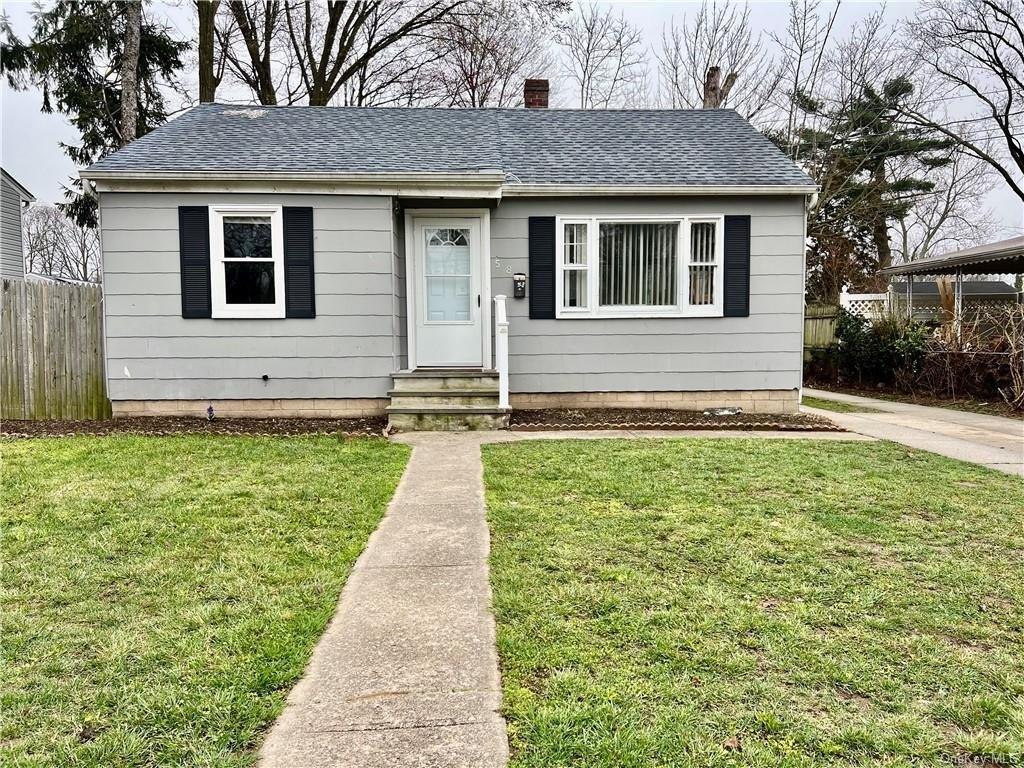 Main Ave, Wheatley Heights, NY 11798