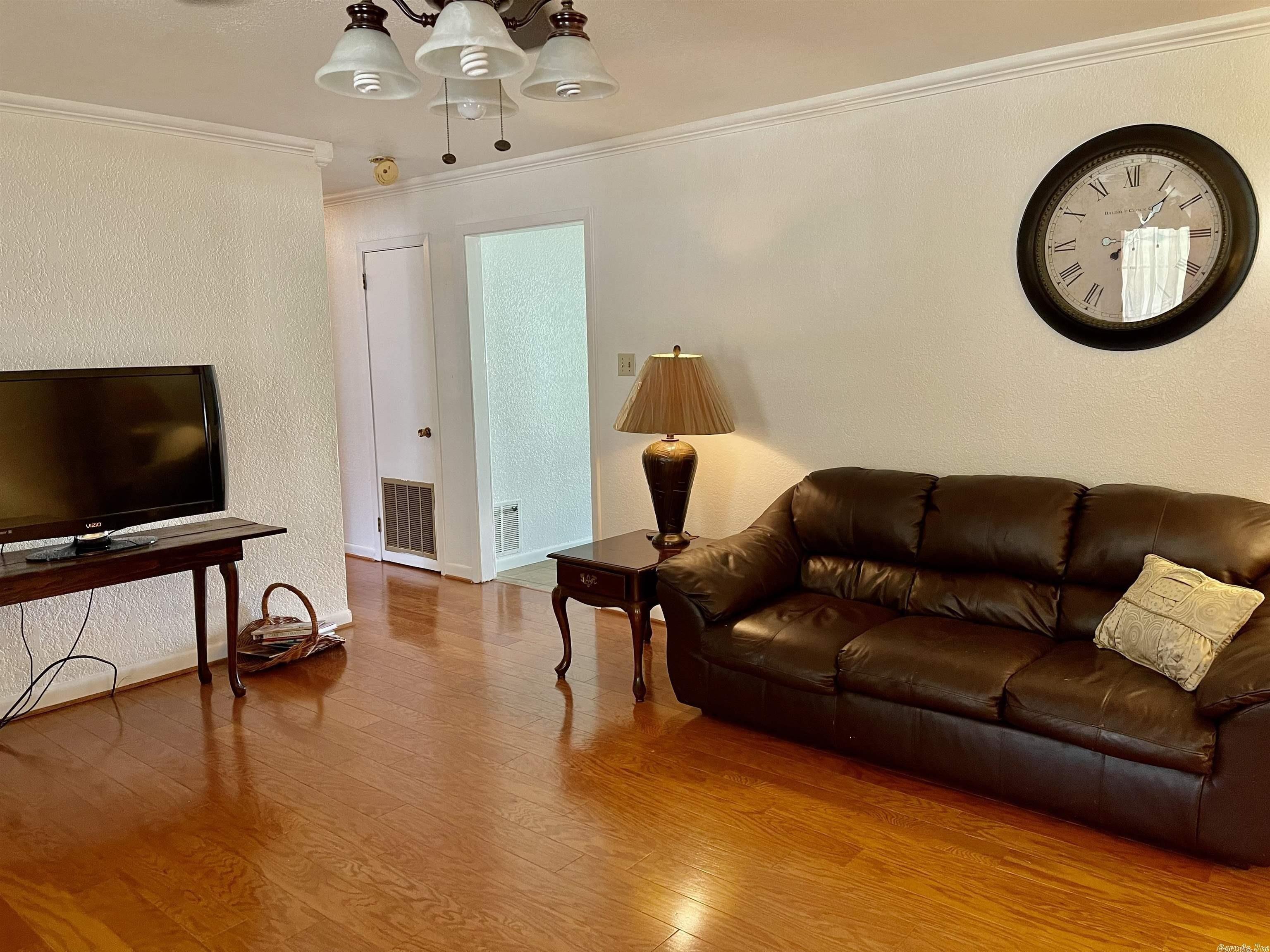 Stoneybrook Ln, Searcy, AR 72143