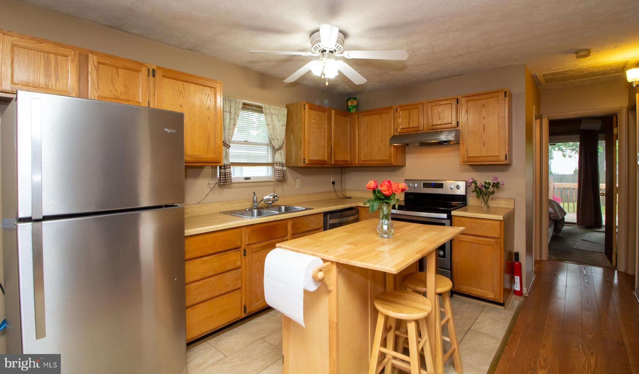 Sw Pershing Ave, Glen Burnie, MD 21061