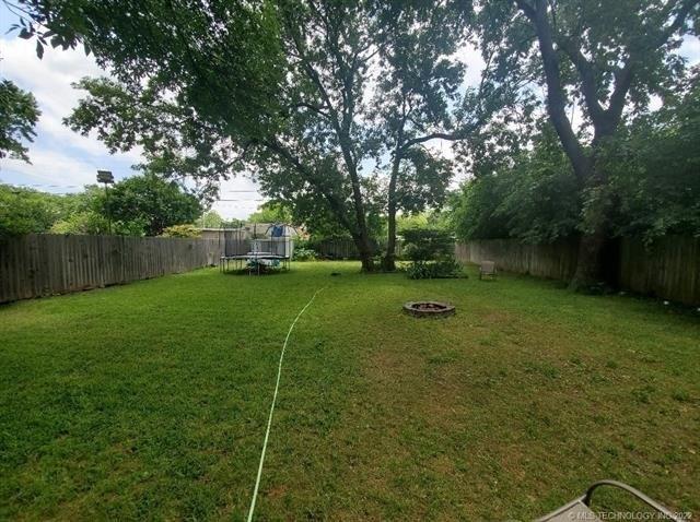 Elizabeth Dr, Ardmore, OK 73401