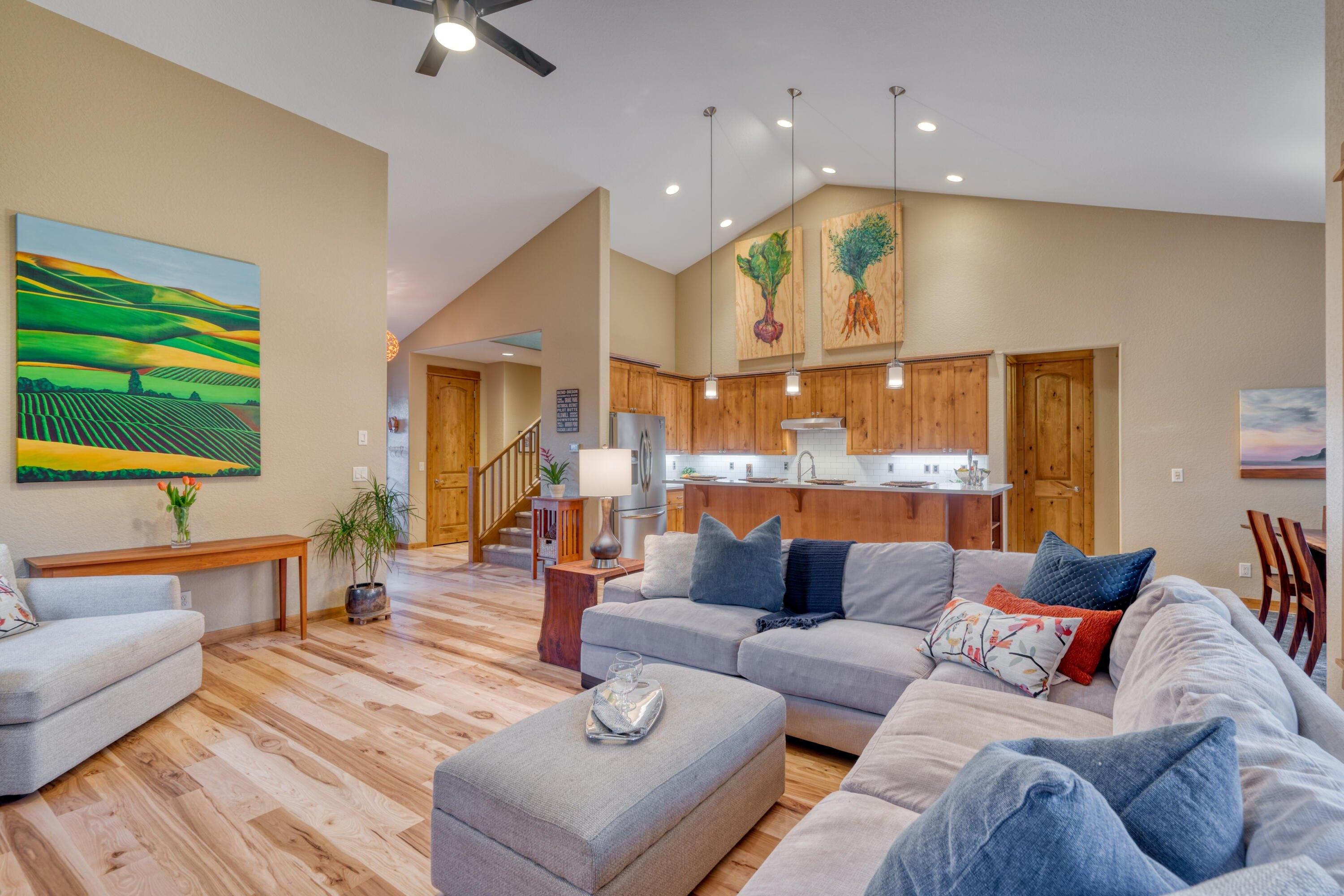 Whitney Pl, Bend, OR 97702