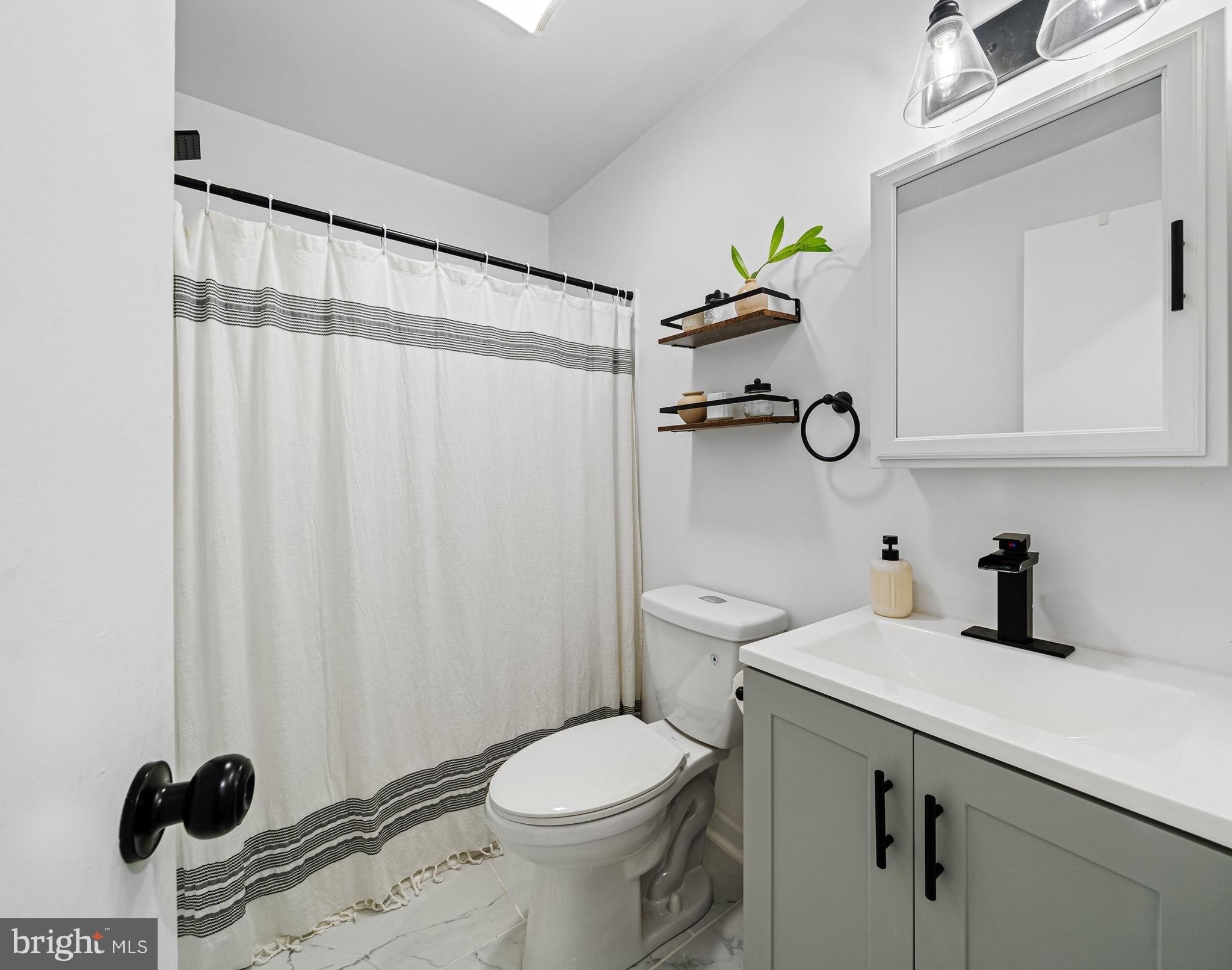 Birch Dr, Huntingtown, MD 20639
