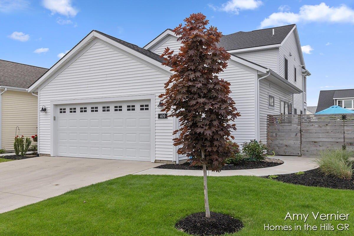 Robinson Dr, Whitehall, MI 49461