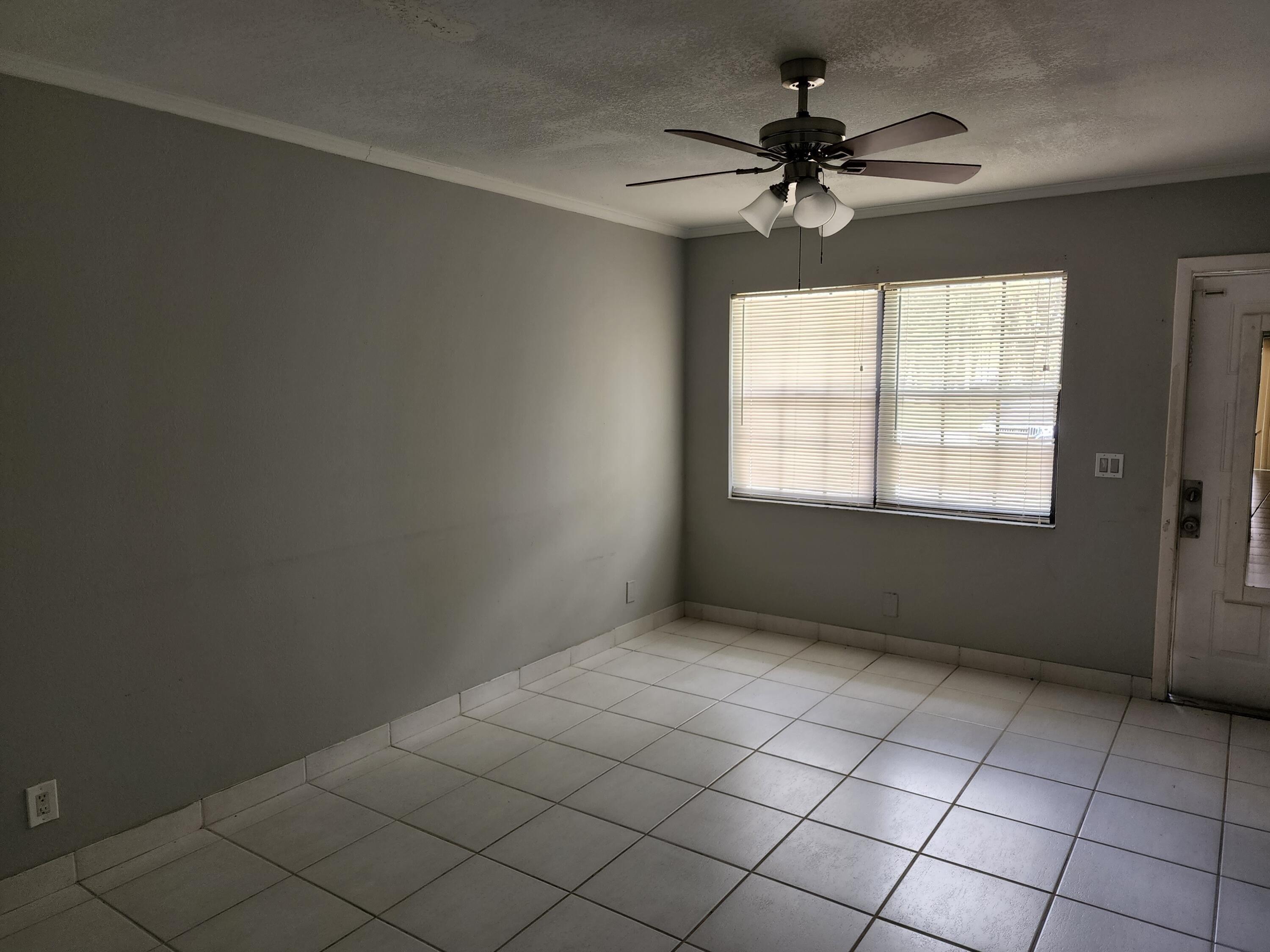 Mulberry Pl, Wellington, FL 33414