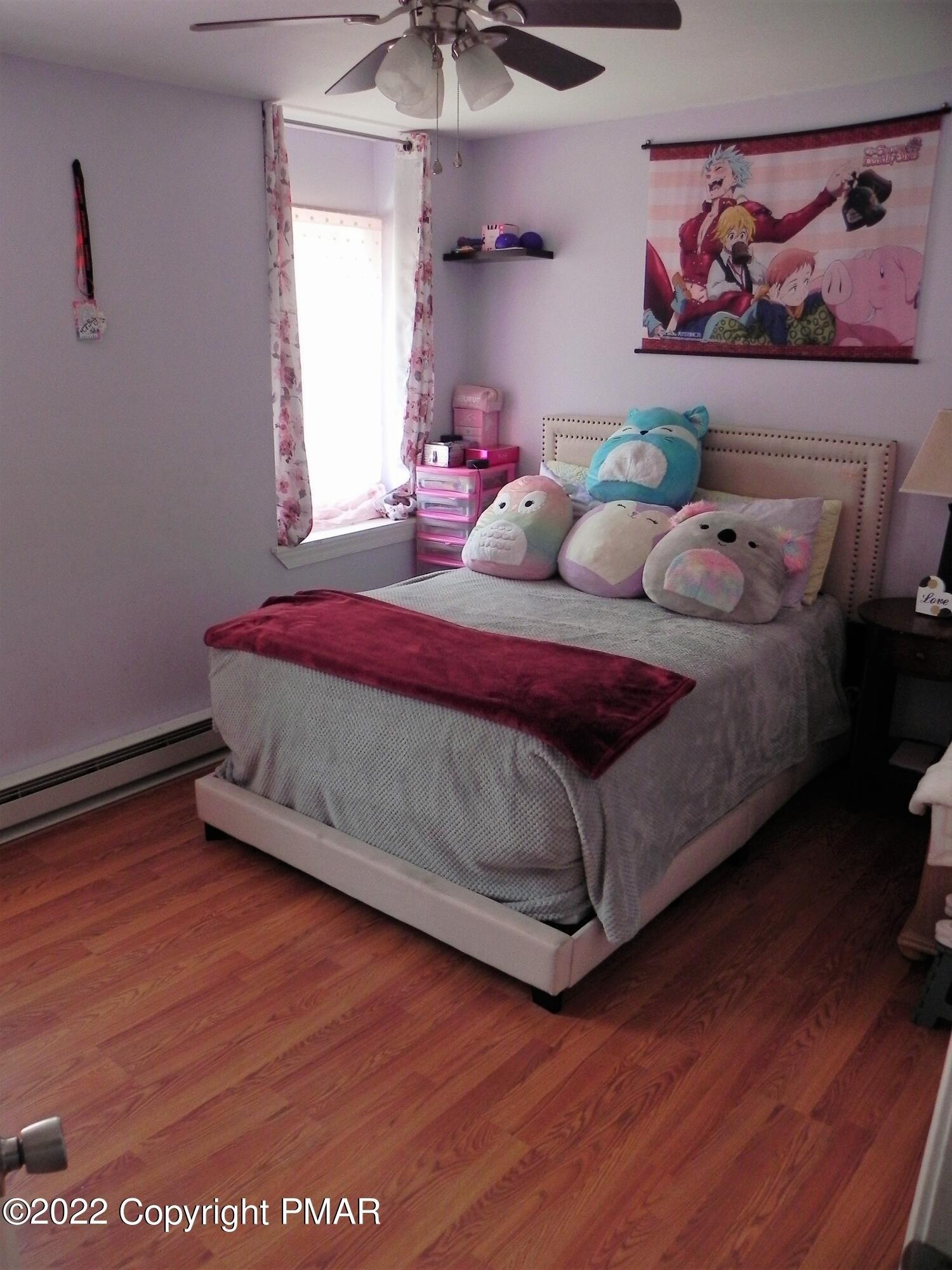Stonehenge Dr, East Stroudsburg, PA 18301