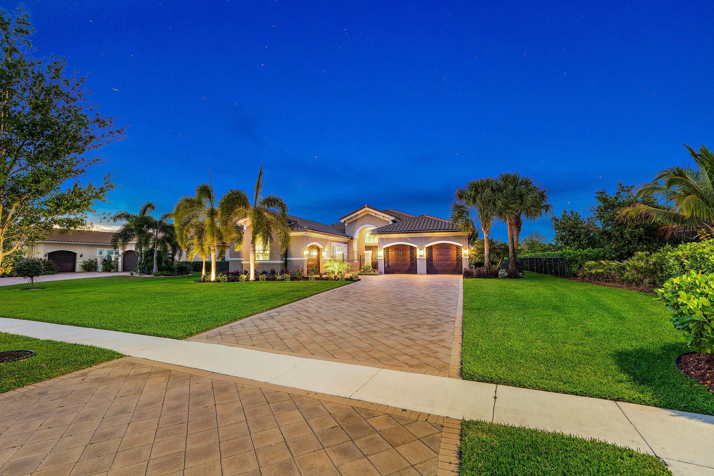 Maywood Crest Dr, Palm Beach Gardens, FL 33412