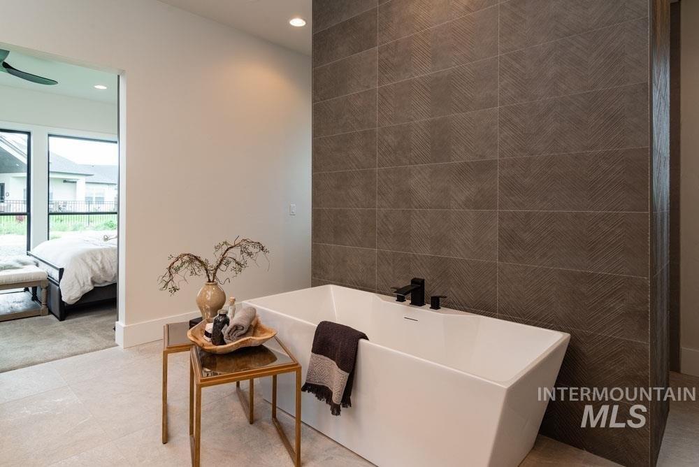 N 17th Way, Garden City, ID 83714