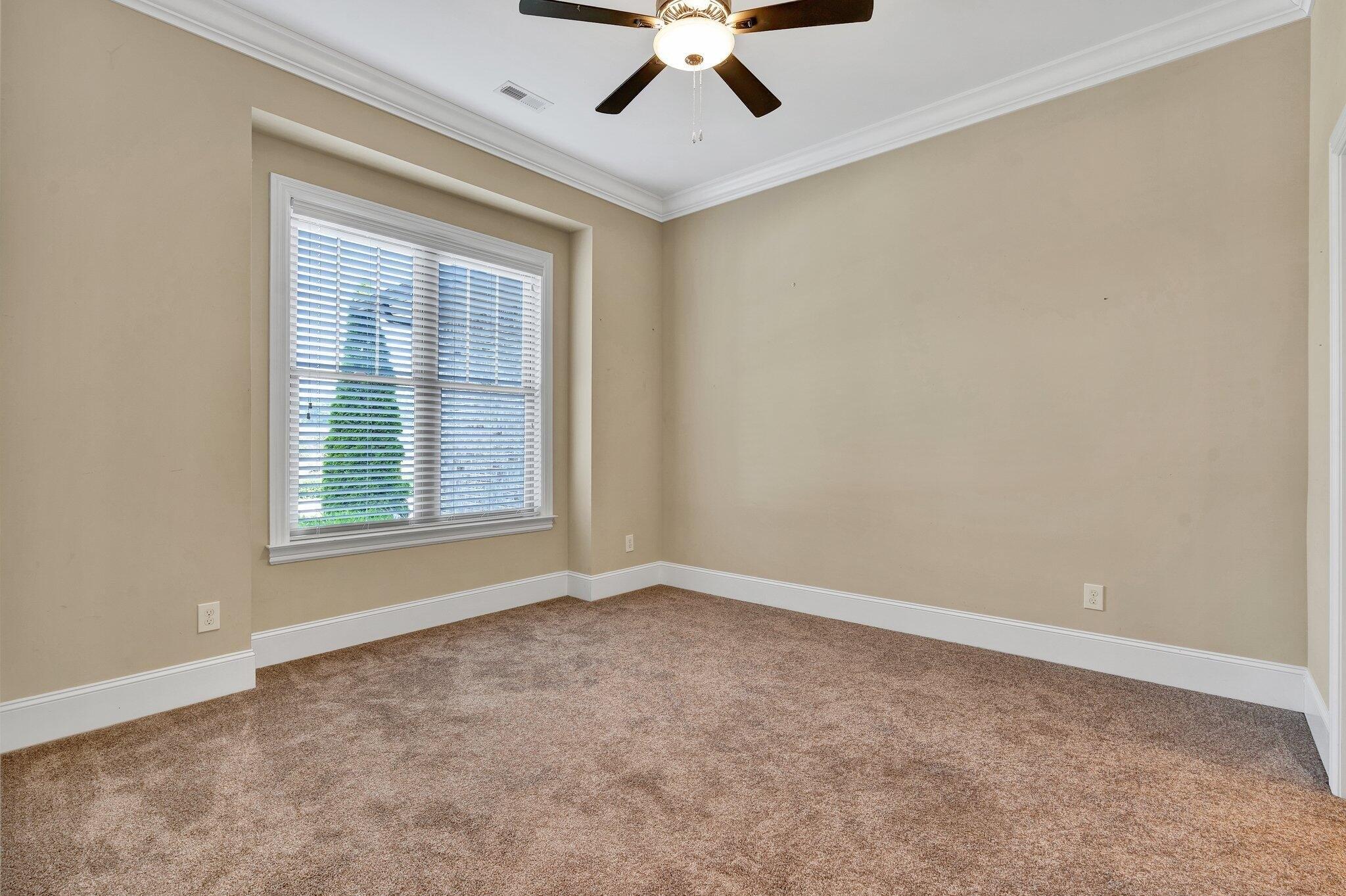 Grove Park Dr Ne, Cleveland, TN 37312