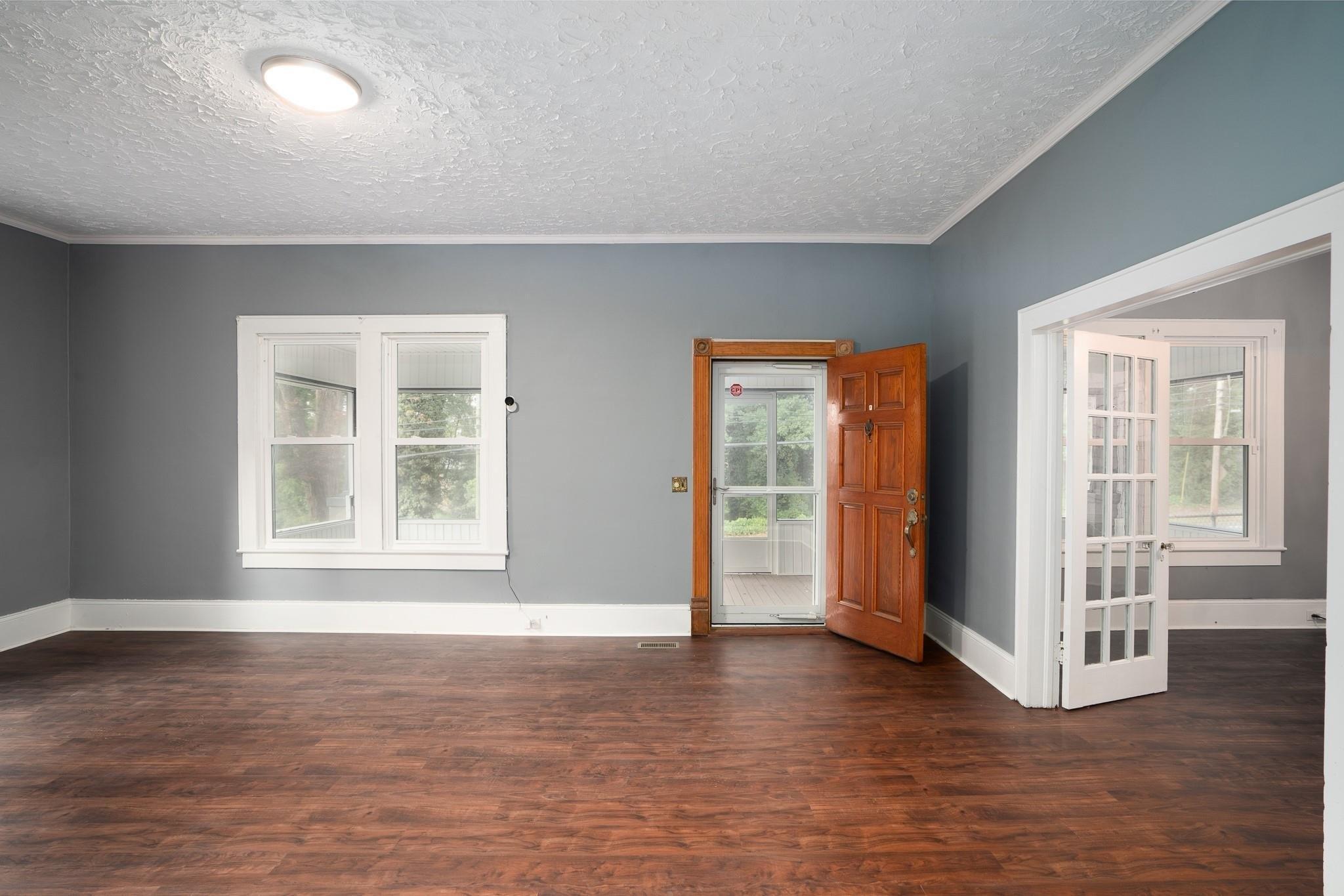 W 2nd Ave, Gastonia, NC 28052